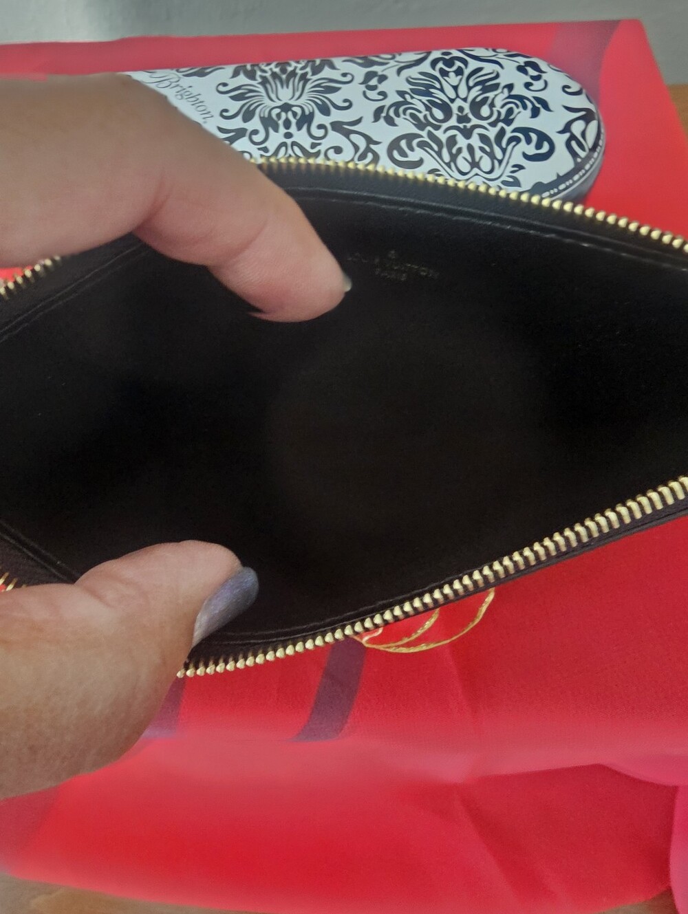 💯 AUTHENTIC LOUIS VUITTON FELICE POUCH - Picture 3 of 5
